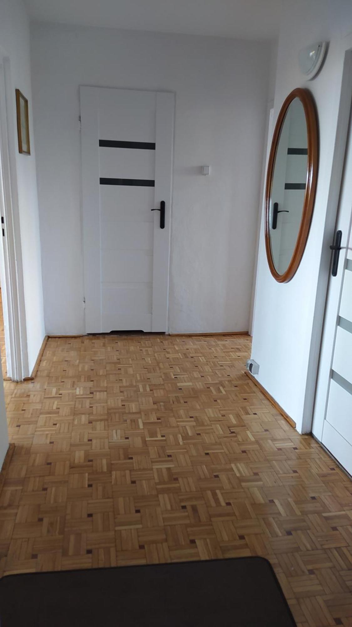 Uroczy Apartament Z Bezplatnych Parkingiem Varşova Dış mekan fotoğraf